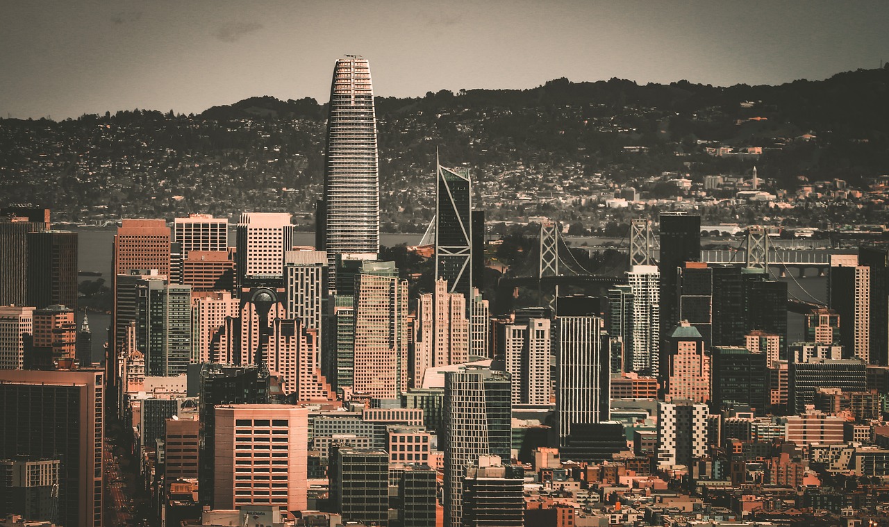 拉杜卡奴的 拉杜卡奴的